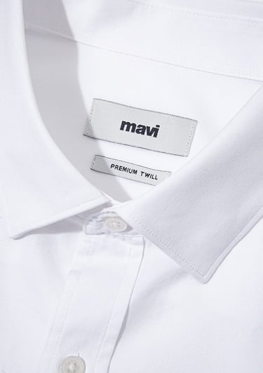  Mavi Tencel TM Beyaz Gömlek Slim Fit / Dar Kesim 0211573-620