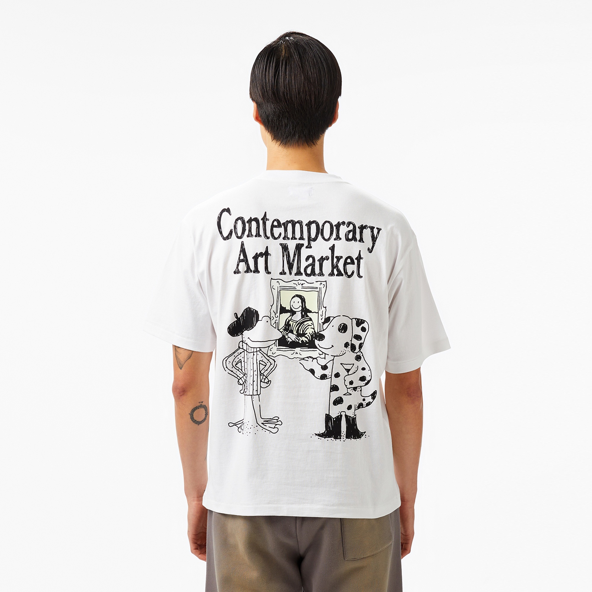 The Market Studios Smiley Museum Erkek Beyaz T-Shirt