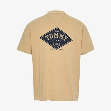  Tommy Jeans Rlx Varsity Graphics Erkek Bej T-Shirt