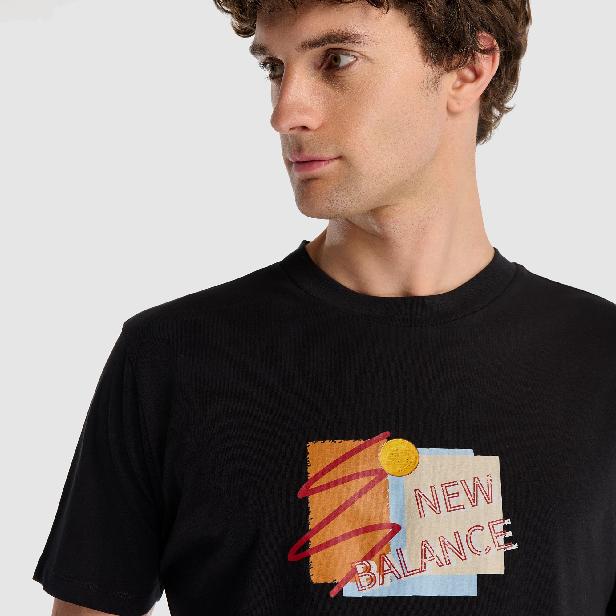 New Balance Erkek Siyah T-Shirt