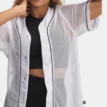  Under Armour Sportstyle Baseball Jersey Kadın Beyaz Gömlek