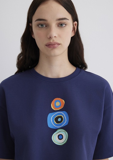  Mavi Nazar Boncuğu Baskılı Lacivert Tişört Crop / Kısa Kesim 1613443-70495