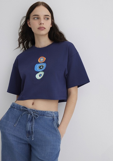  Mavi Nazar Boncuğu Baskılı Lacivert Tişört Crop / Kısa Kesim 1613443-70495