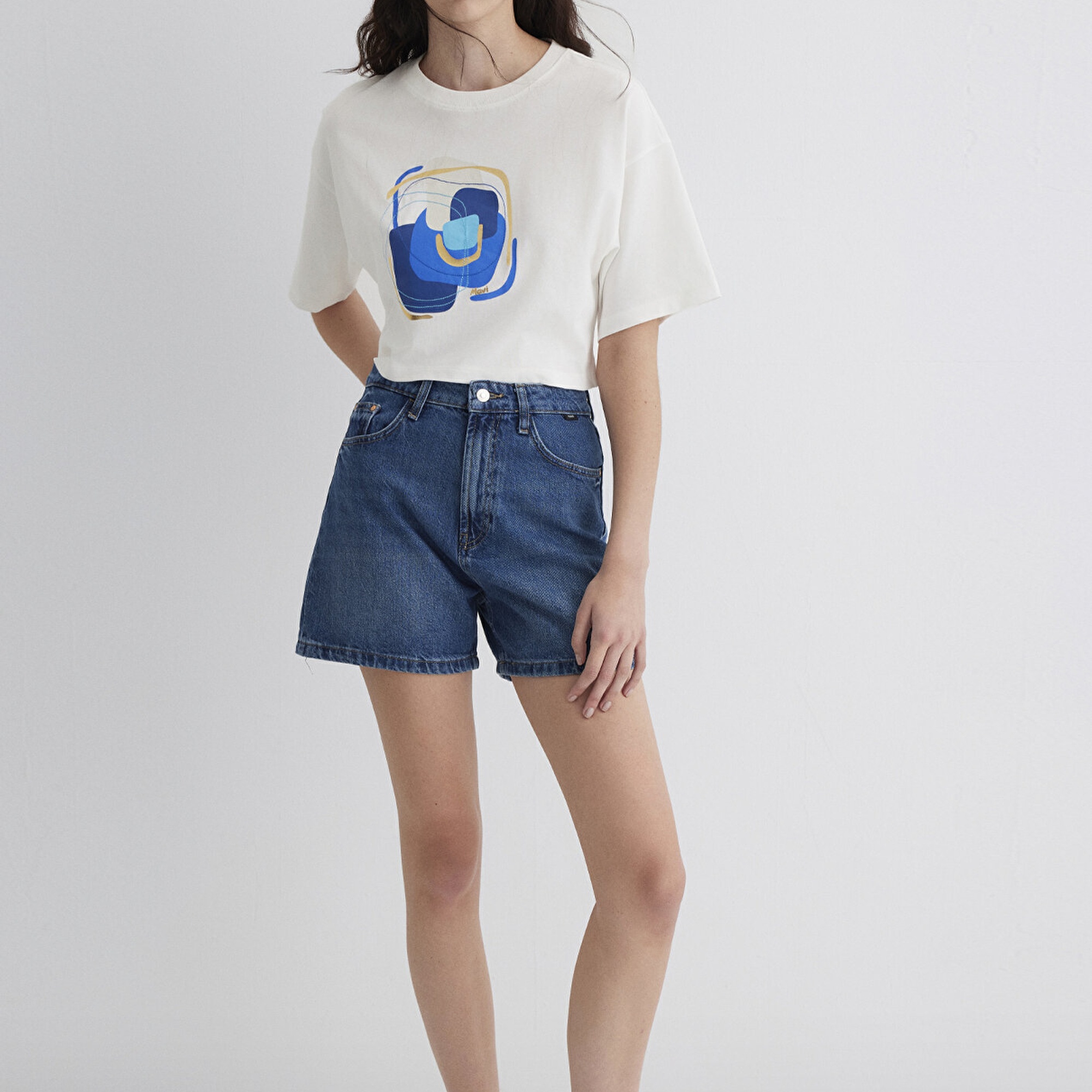 Mavi Nazar Boncuğu Baskılı Beyaz Tişört  1613446-70057