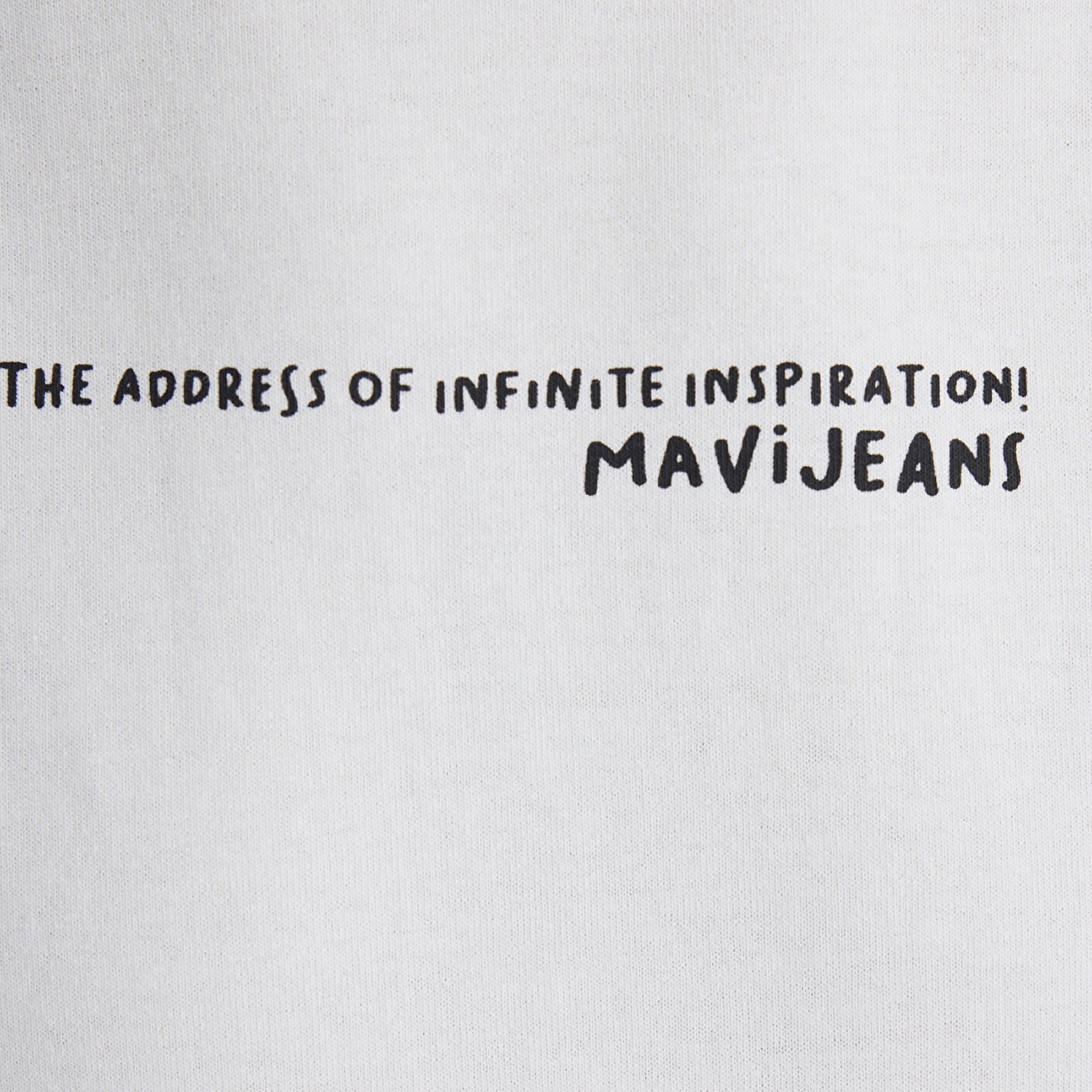 Mavi İstanbul Baskılı Ekru Tişört Loose Fit / Bol Rahat Kesim 0613000-70057