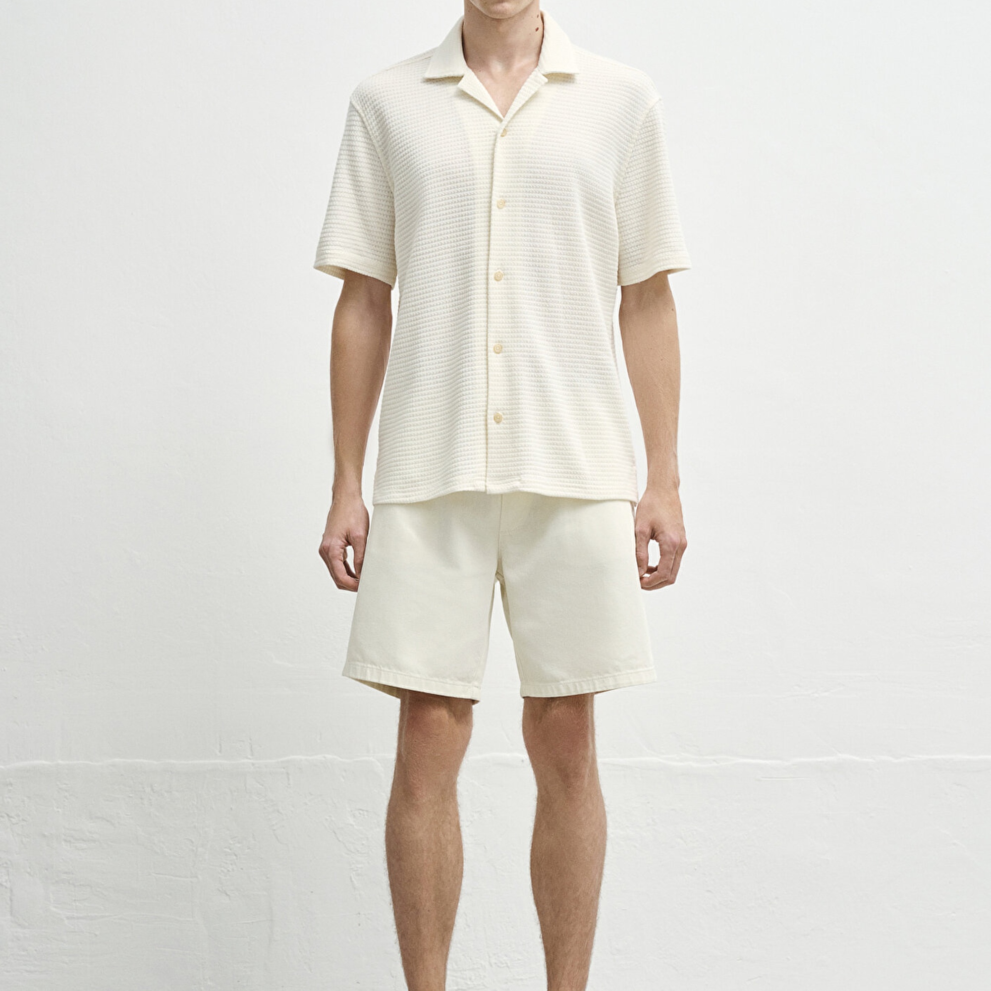 Mavi Dokulu Ekru Gömlek Regular Fit / Normal Kesim 0211596-70058