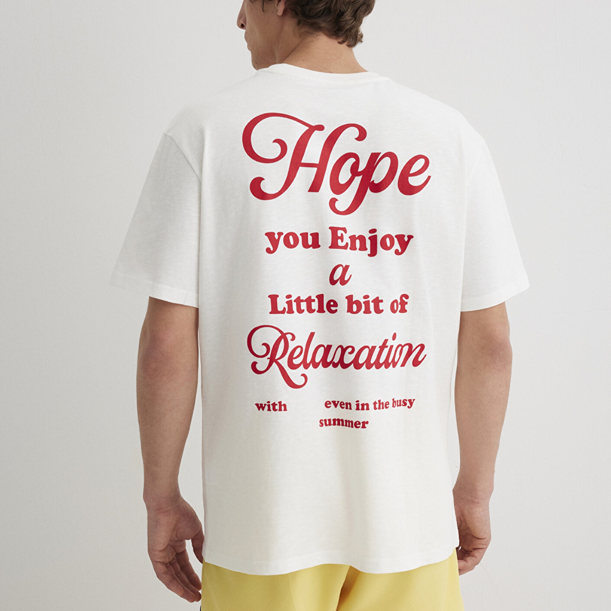 Mavi Feeling Chilled Baskılı Ekru Tişört Loose Fit / Bol Rahat Kesim 0612666-70057