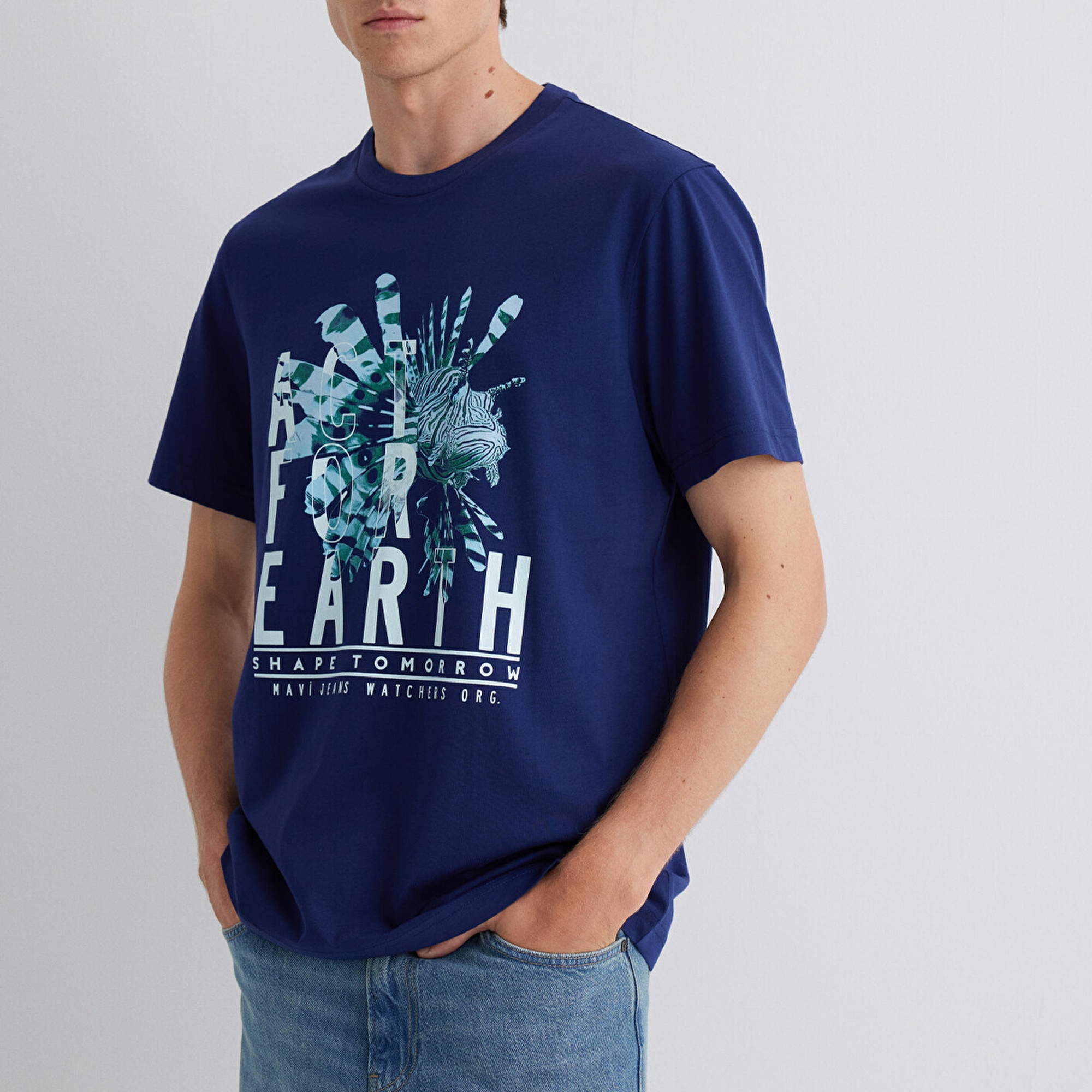 Mavi Baskılı Lacivert Tişört Regular Fit / Normal Kesim 0612671-70496