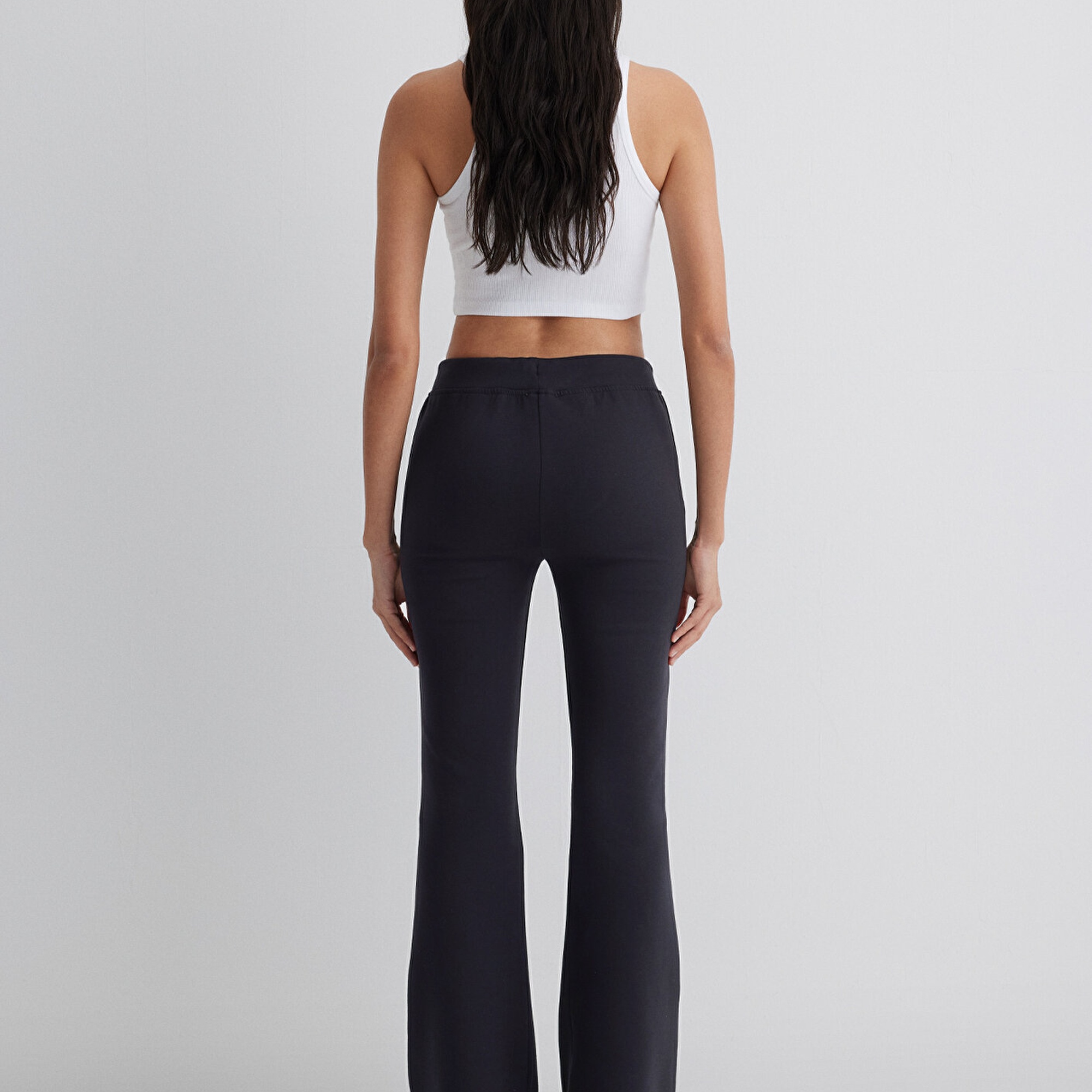 Mavi İspanyol Paça Siyah İnterlok Eşofman Altı 1011077-900