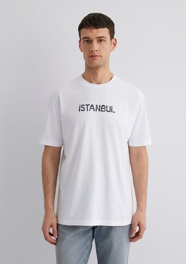  Mavi İstanbul Baskılı Beyaz Tişört Loose Fit / Bol Rahat Kesim 0612993-620