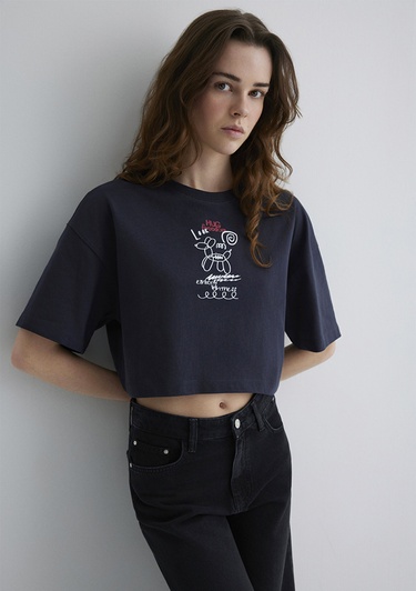  Mavi Sırt Baskılı Antrasit Tişört Crop / Kısa Kesim 1613101-70087