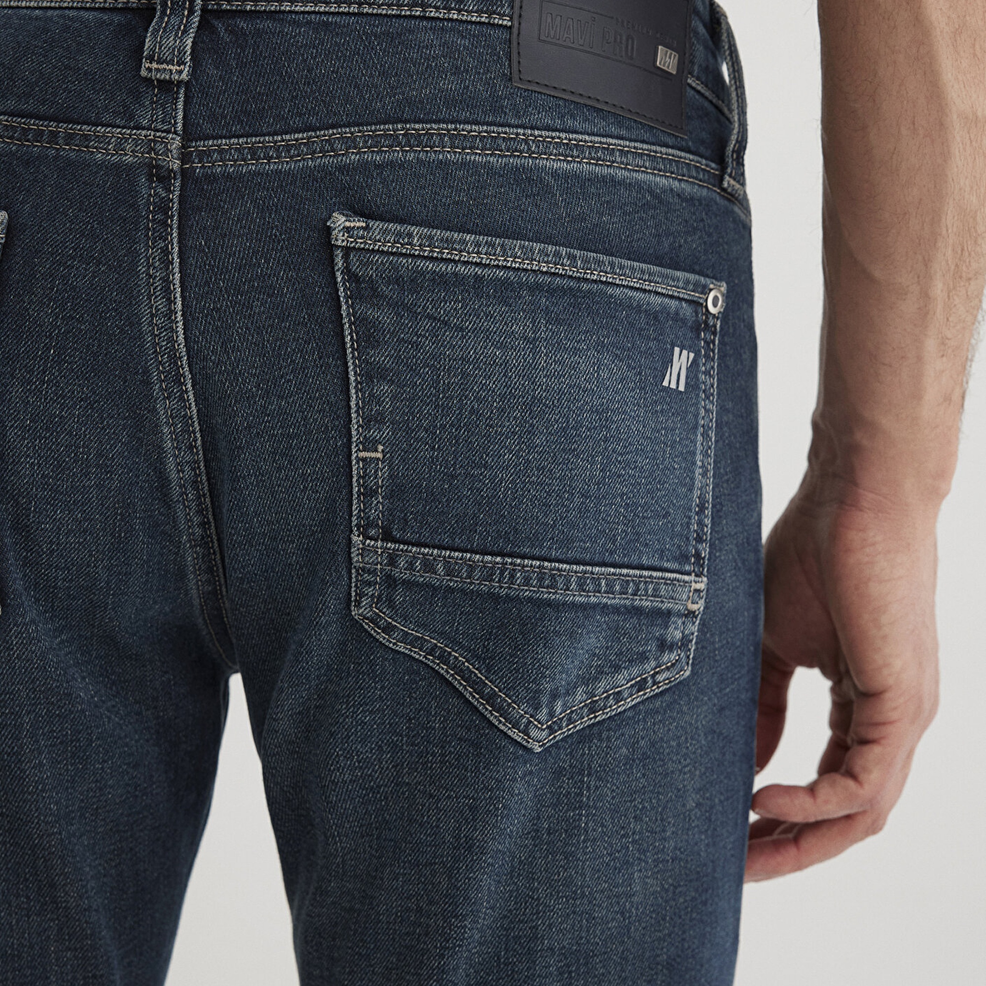 Mavi Jake Mavi Pro Koyu Puslu Comfort Jean Pantolon 0042289339