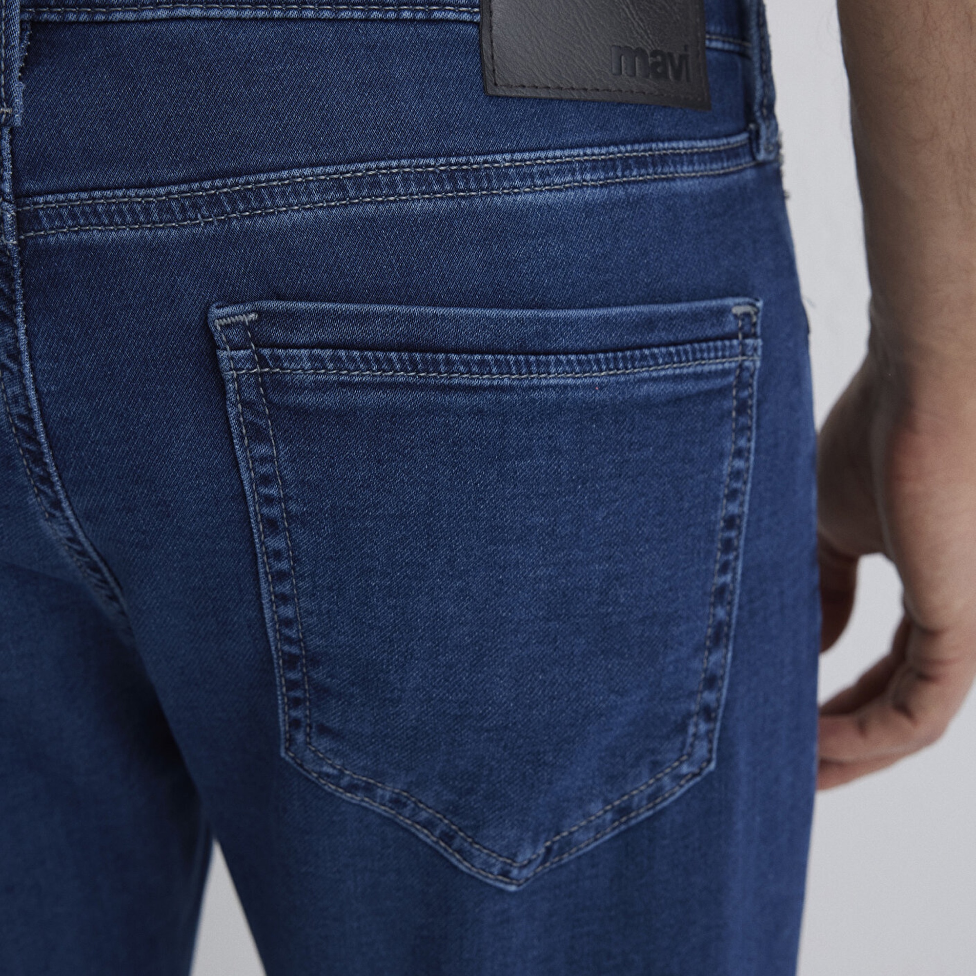 Mavi Jake Sporty Koyu İndigo Mavisi Jean Pantolon 0042289280