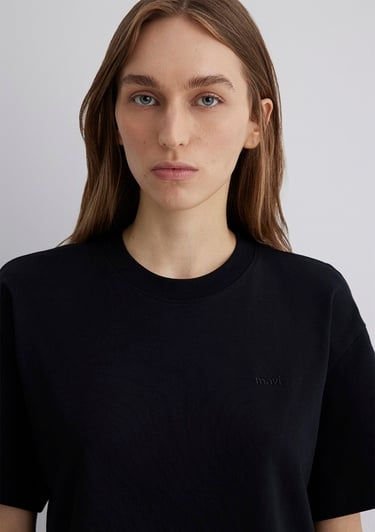  Mavi Mavi Nakışlı Siyah Basic Tişört Loose Fit / Bol Rahat Kesim 1613225-900