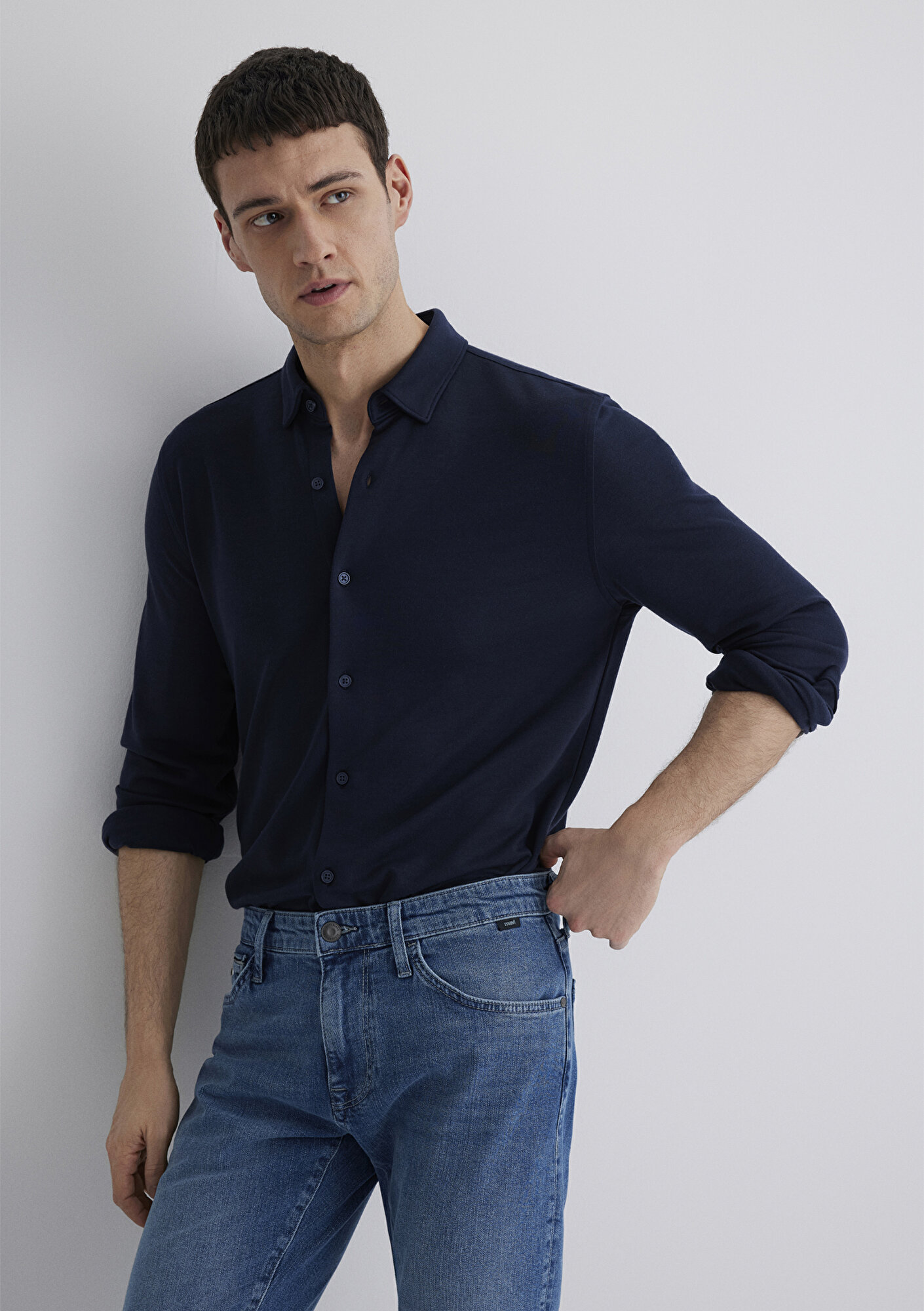  Mavi Liyosel Karışımlı Lacivert Gömlek Slim Fit / Dar Kesim 0211582-70488