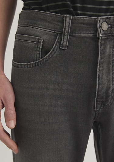  Mavi Marcus Sporty Koyu Gri Jean Pantolon 0035189134