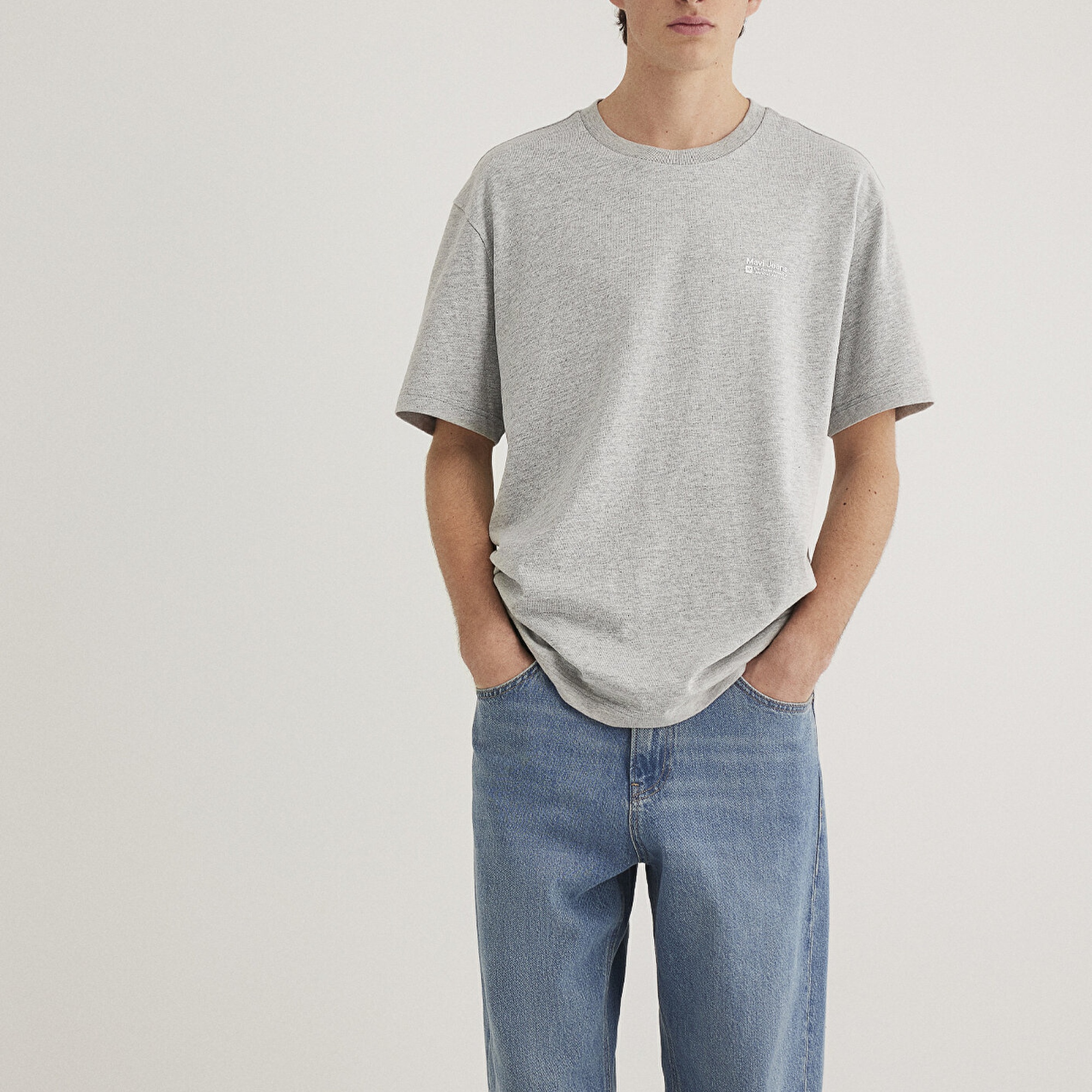 Mavi Mavi Jeans Baskılı Gri Tişört Loose Fit / Bol Rahat Kesim 0612591-80018