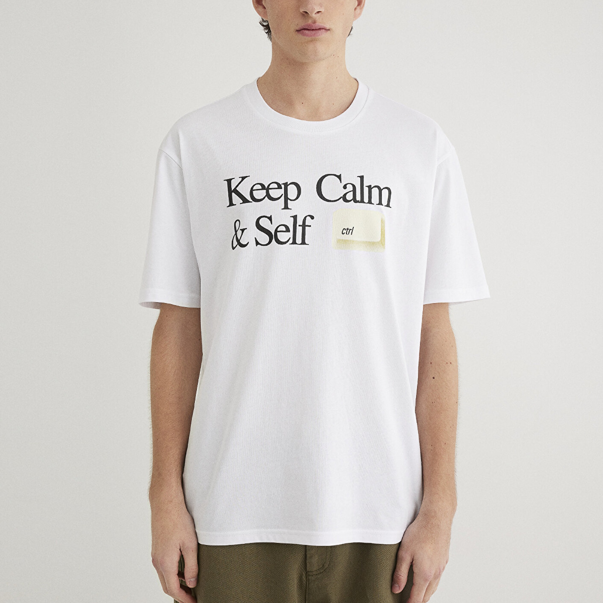 Mavi Keep Calm Baskılı Beyaz Tişört Loose Fit / Bol Rahat Kesim 0612463-620