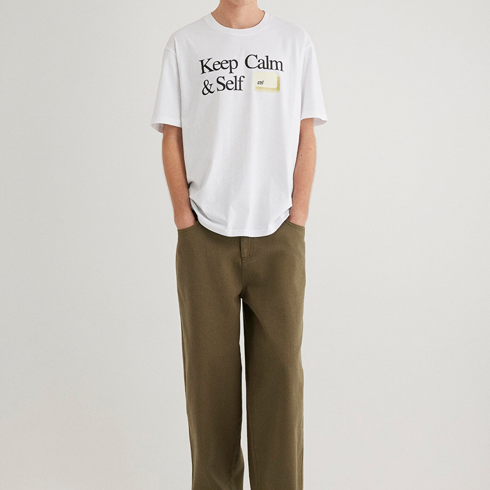 Mavi Keep Calm Baskılı Beyaz Tişört Loose Fit / Bol Rahat Kesim 0612463-620