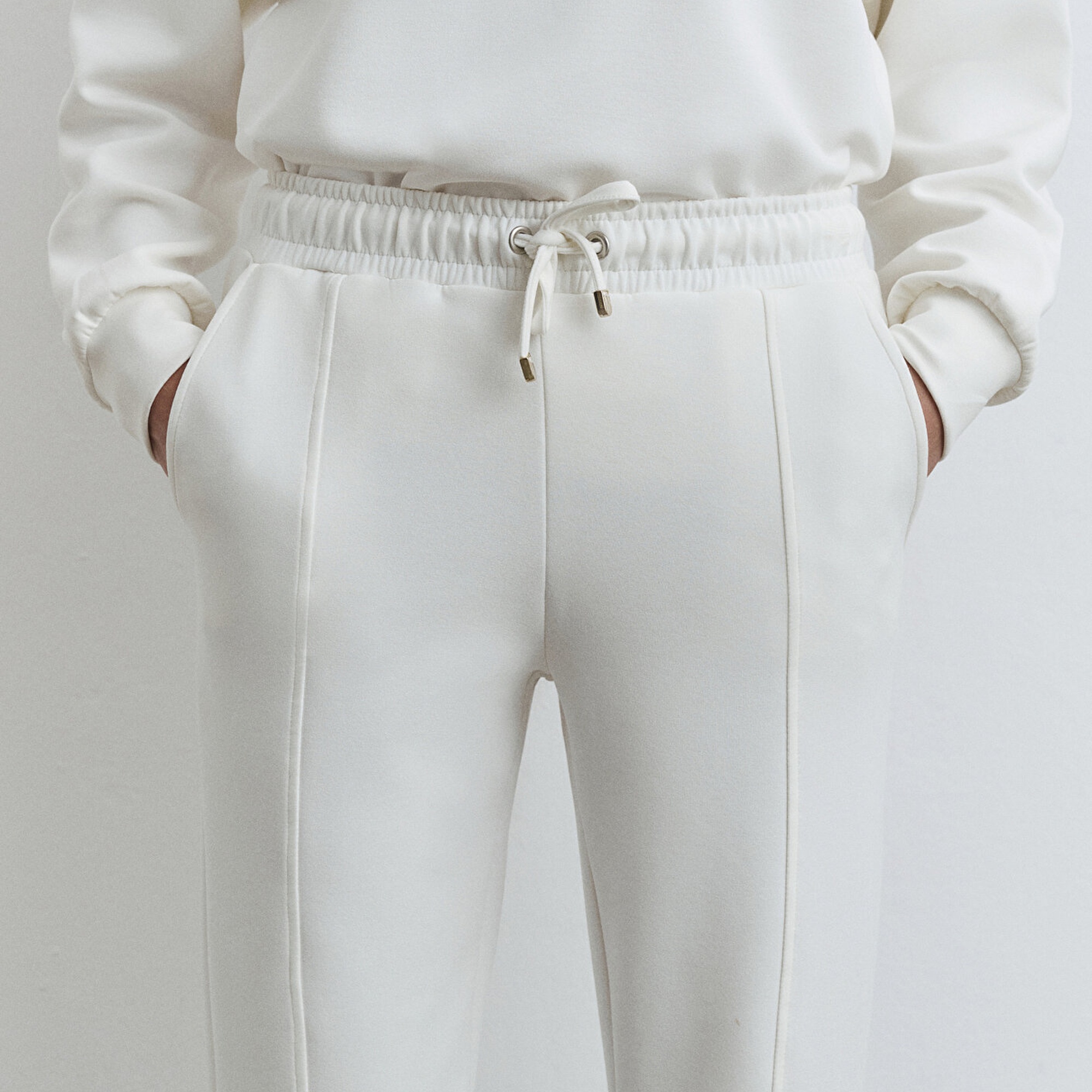 Mavi Lux Touch Beyaz Eşofman Altı 1011076-70057