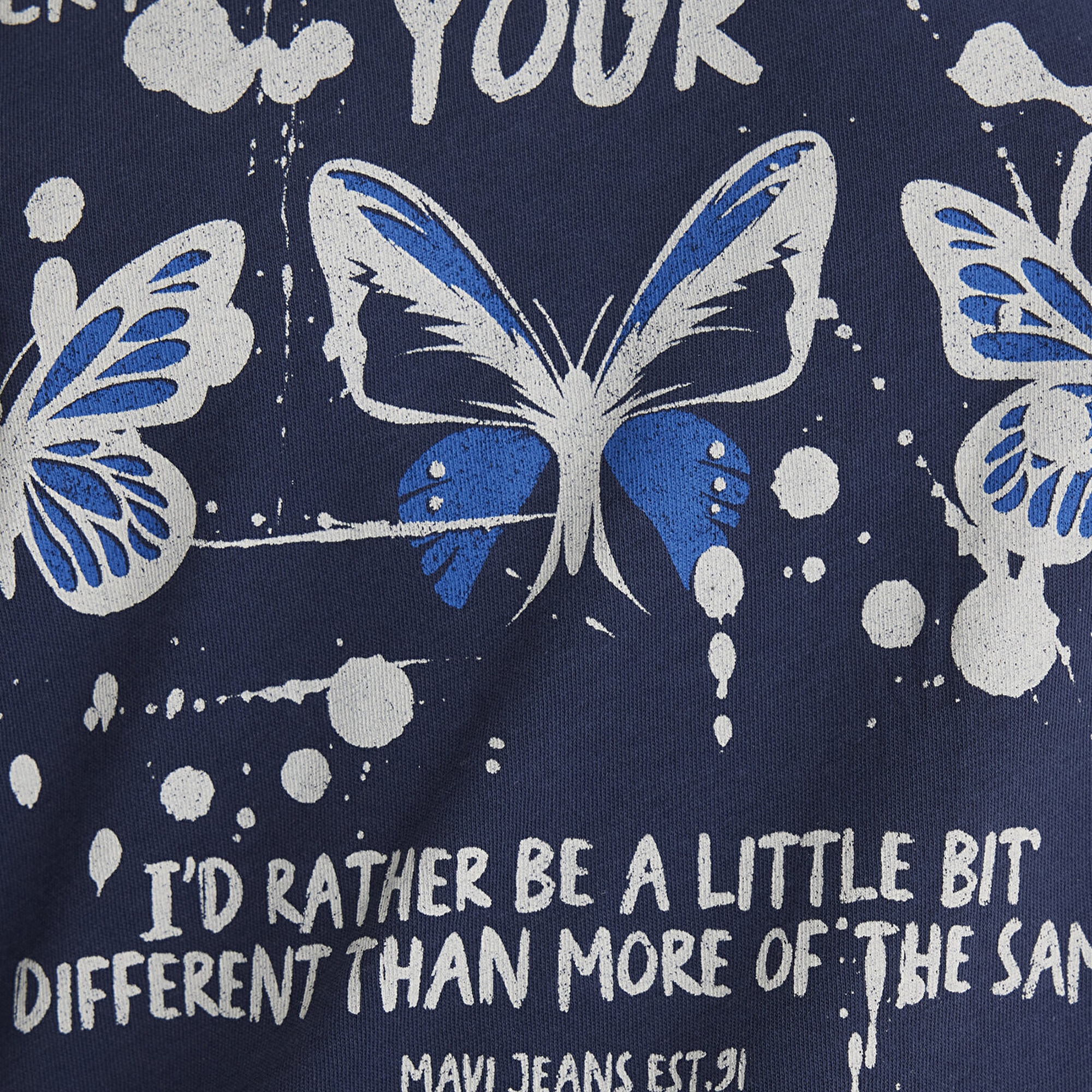 Mavi Kelebek Baskılı Lacivert Tişört Semi Slim Fit / Yarı Dar Kesim 1613491-70487