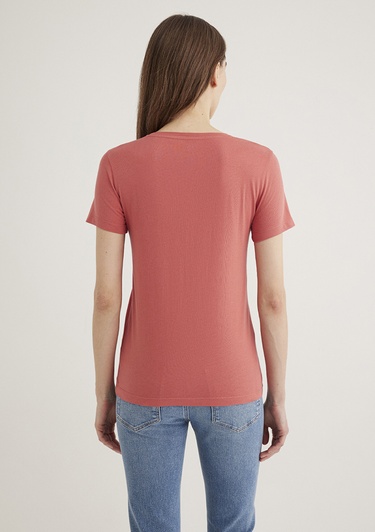  Mavi Kelebek Baskılı Pembe Tişört Slim Fit / Dar Kesim 1613196-71102