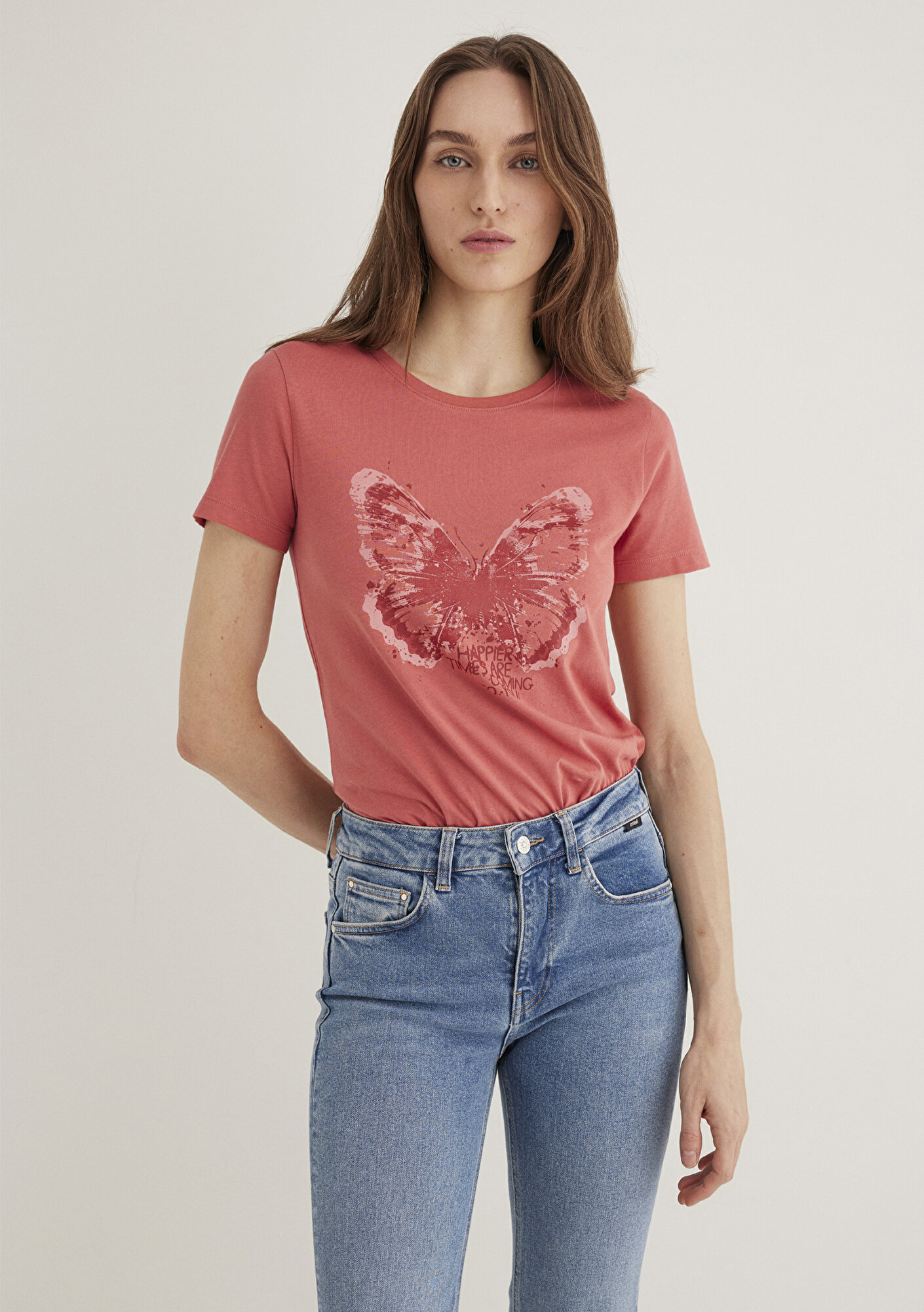  Mavi Kelebek Baskılı Pembe Tişört Slim Fit / Dar Kesim 1613196-71102