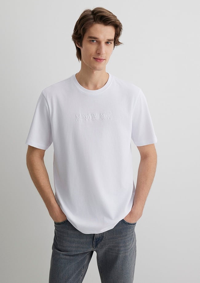  Mavi Mavi Black Nakışlı Beyaz Tişört Regular Fit / Normal Kesim 0612644-620