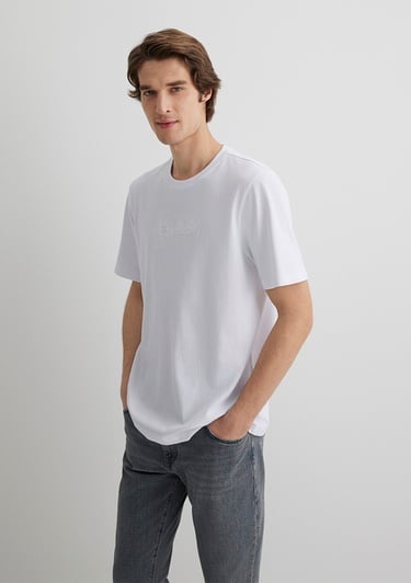  Mavi Mavi Black Nakışlı Beyaz Tişört Regular Fit / Normal Kesim 0612644-620