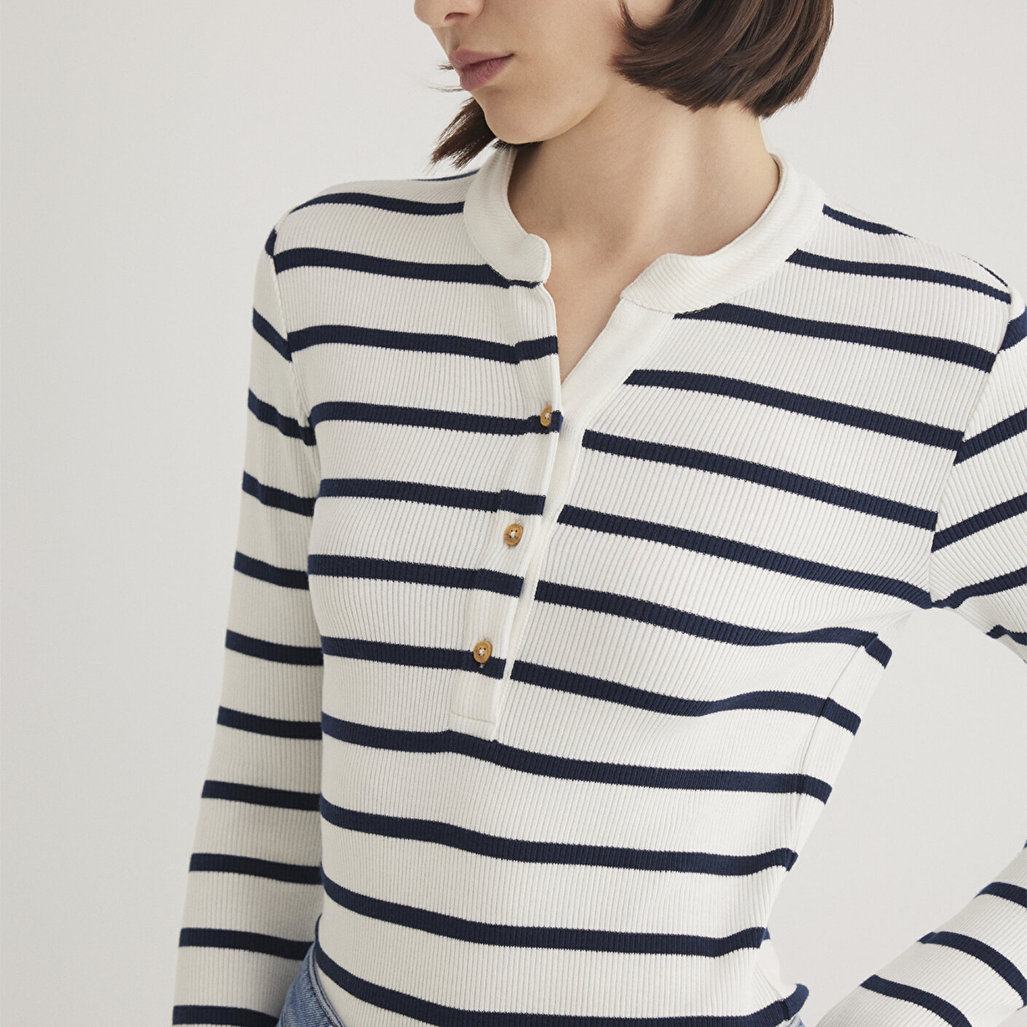 Mavi Düğme Detaylı Çizgili Tişört Fitted / Vücuda Oturan Kesim 1612915-86625