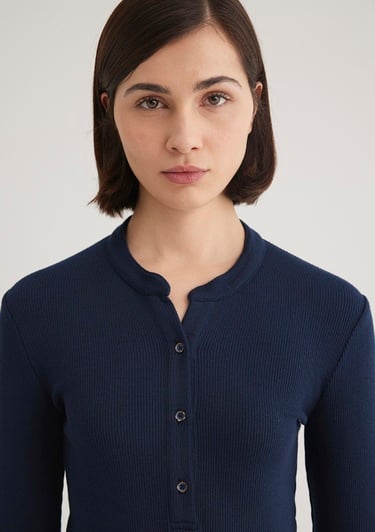  Mavi Düğme Detaylı Lacivert Tişört Fitted / Vücuda Oturan Kesim 1612915-82318