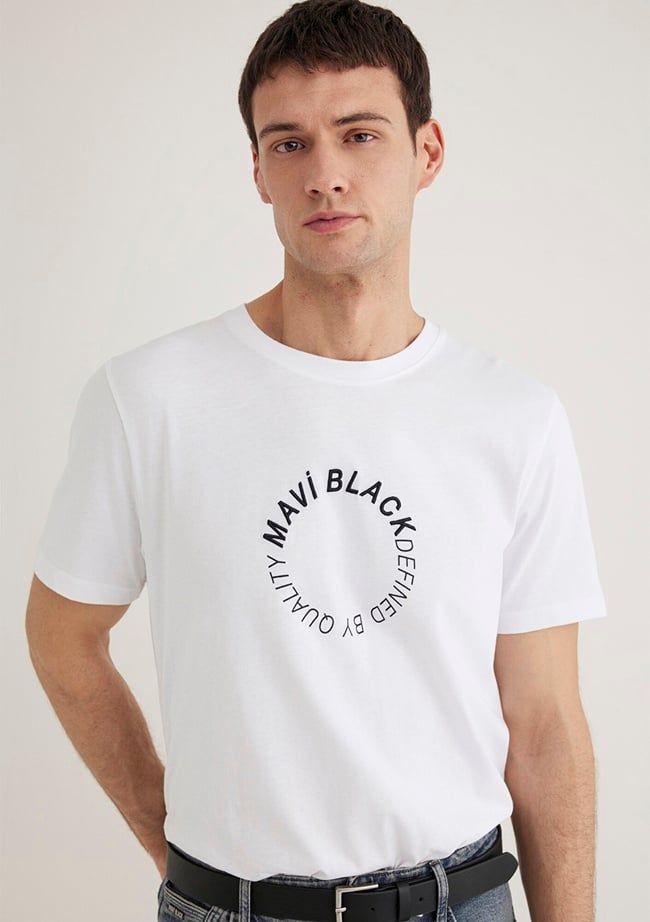  Mavi Mavi Black Baskılı Beyaz Tişört Regular Fit / Normal Kesim 0612406-620