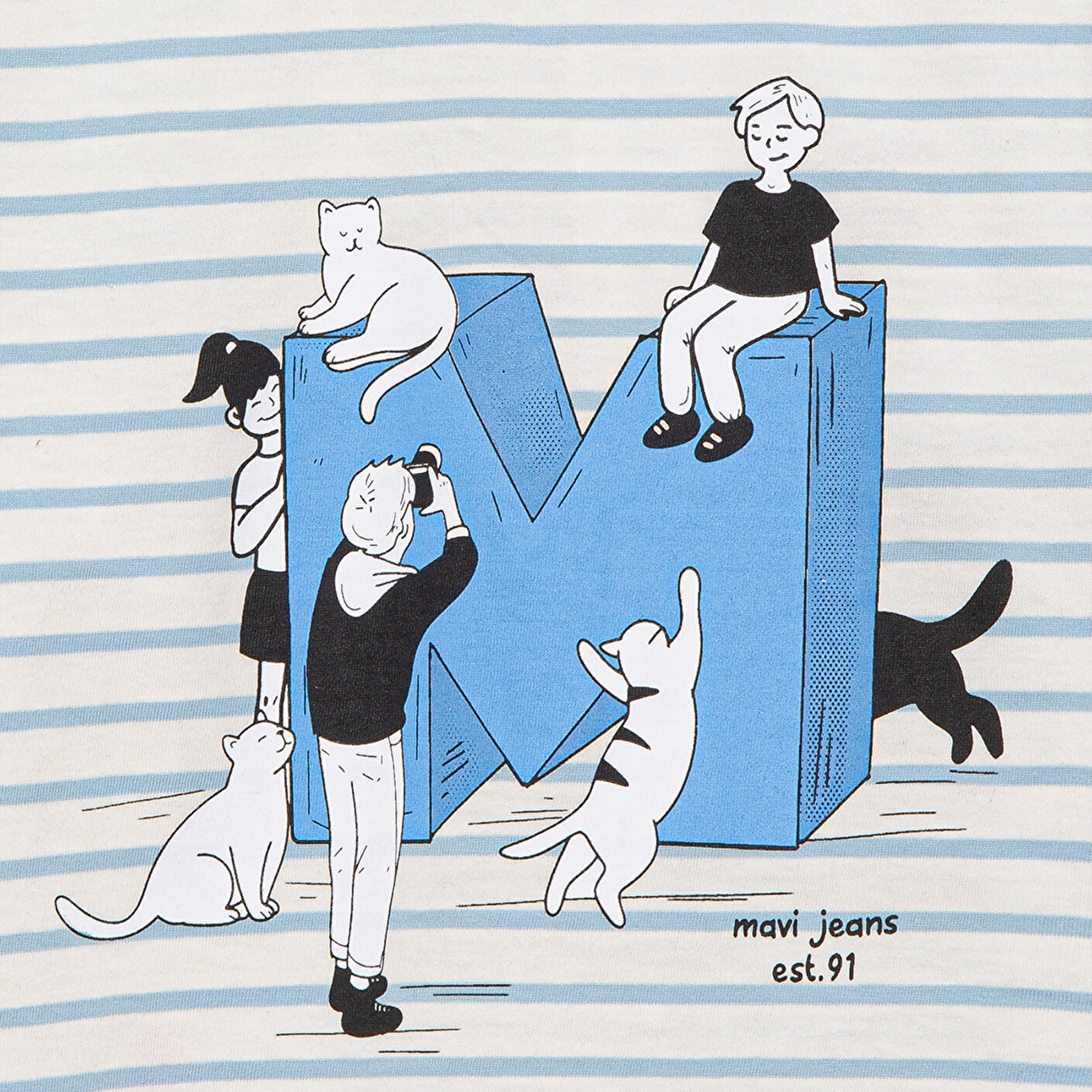 Mavi M Logo Baskılı Mavi Çizgili Tişört Loose Fit / Bol Rahat Kesim 7610285-83766