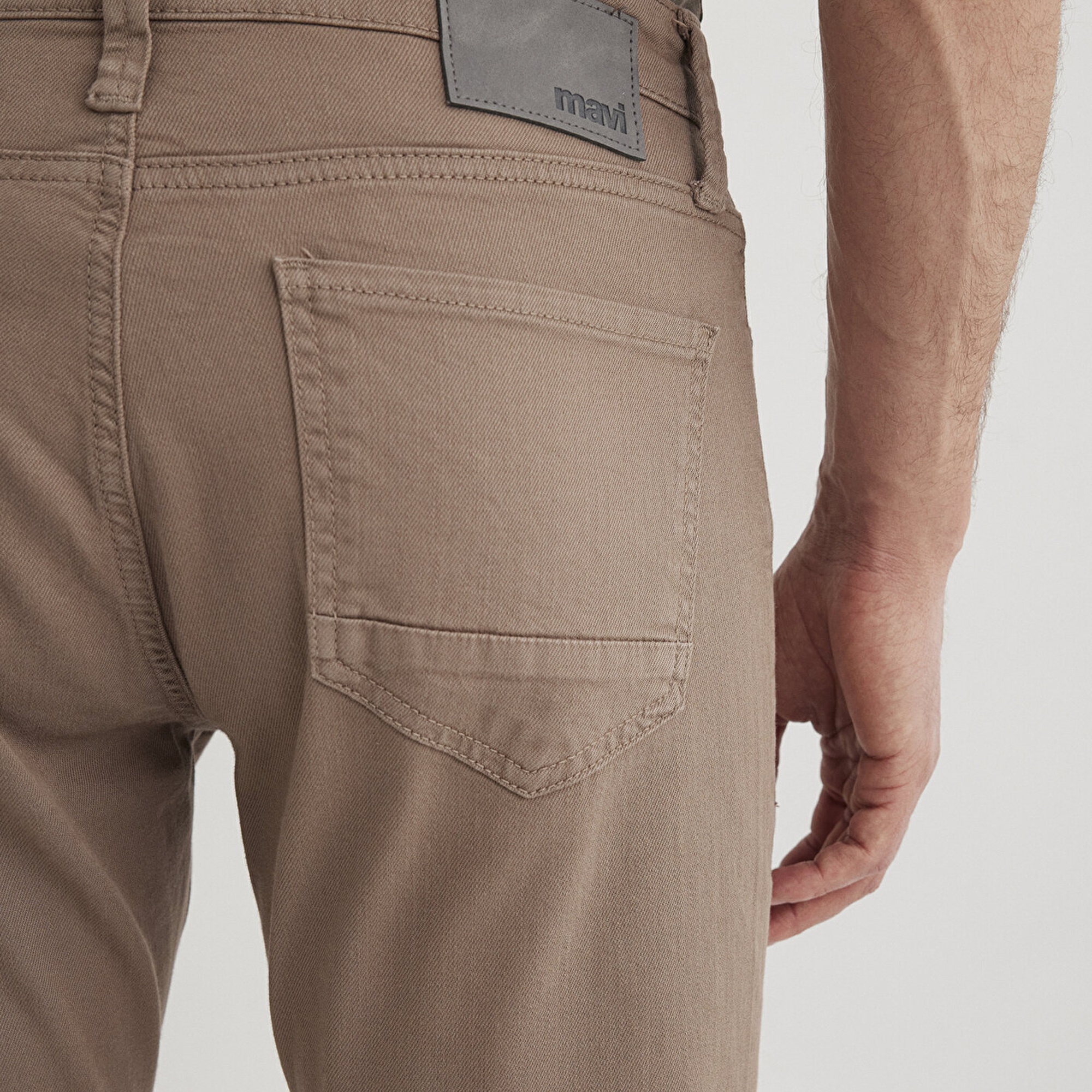 Mavi Marcus Kahverengi Comfort Gabardin Pantolon 0035189452