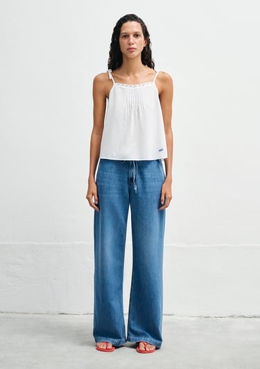  Mavi Balık İşlemeli Beyaz Bluz 1211217-620