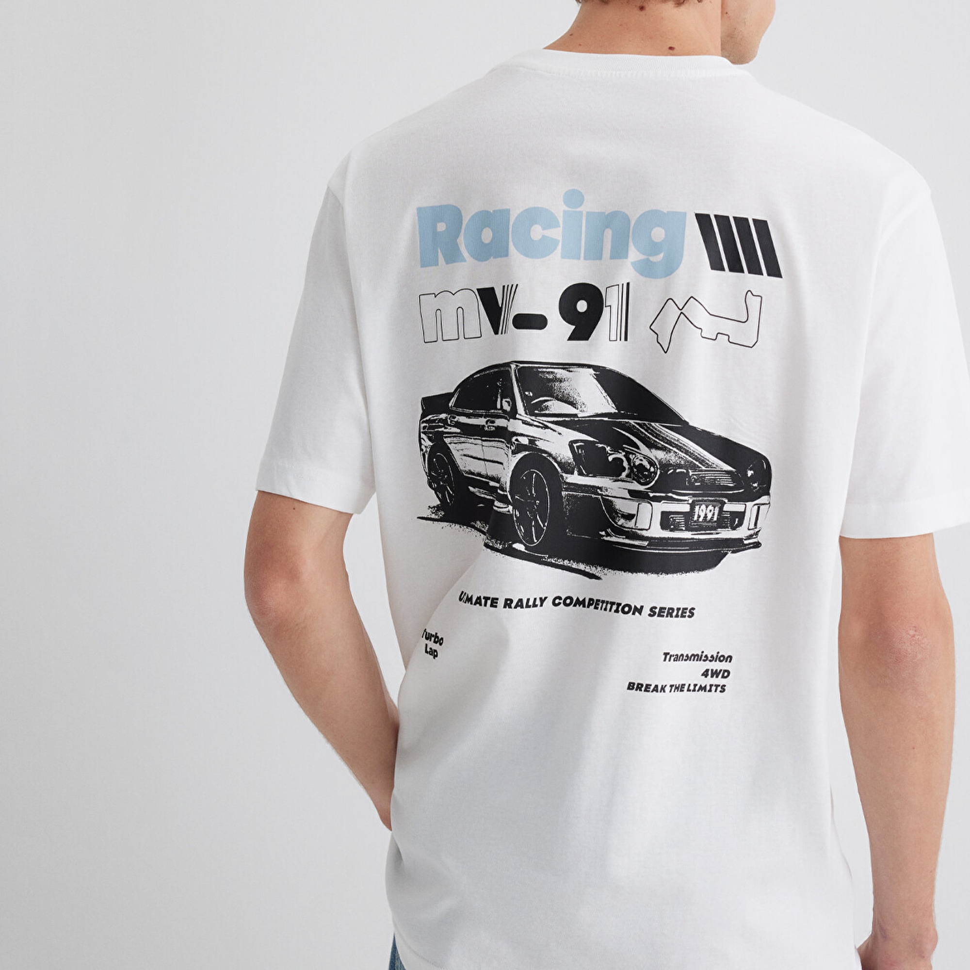 Mavi Baskılı Ekru Tişört Loose Fit / Bol Rahat Kesim 0613033-70057