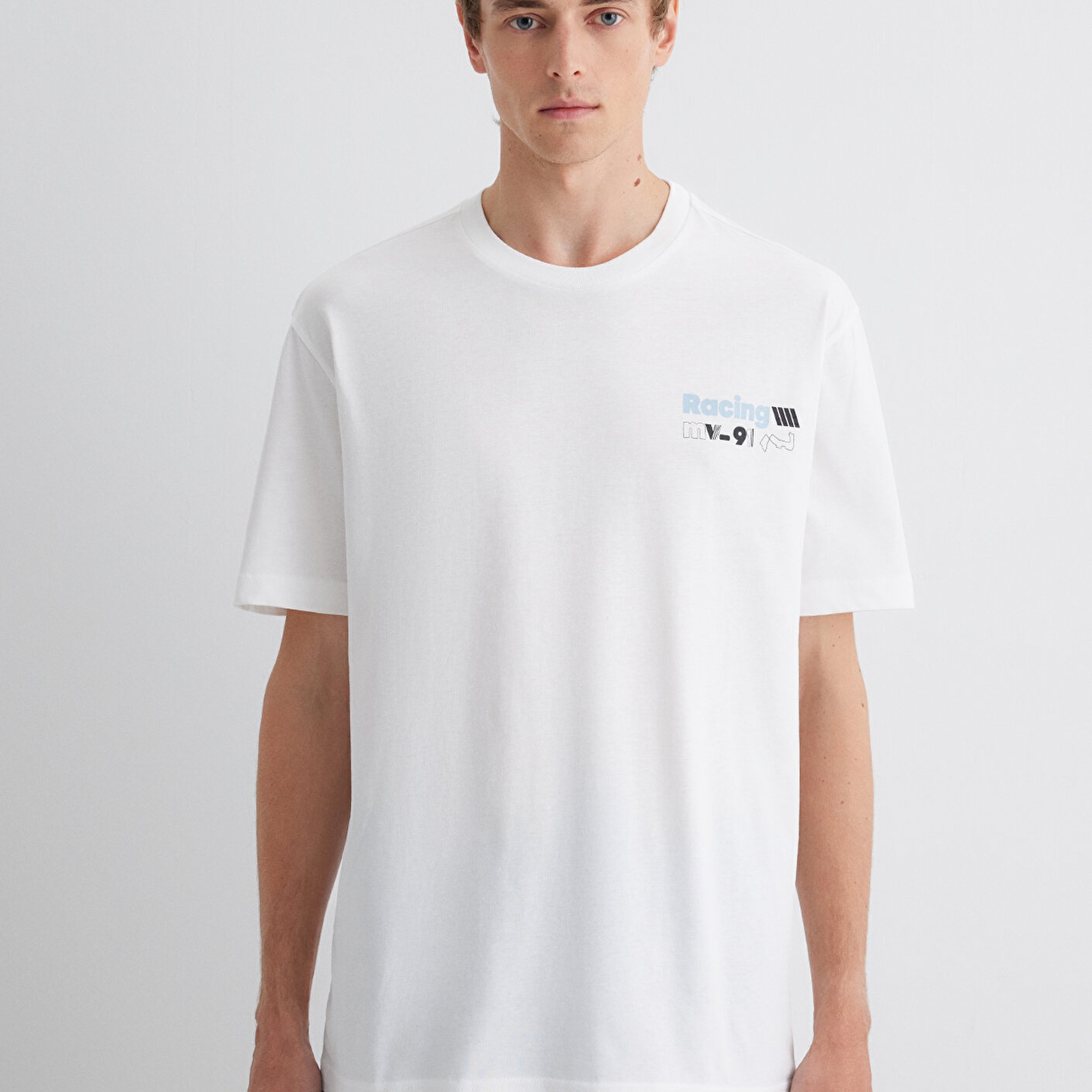 Mavi Baskılı Ekru Tişört Loose Fit / Bol Rahat Kesim 0613033-70057