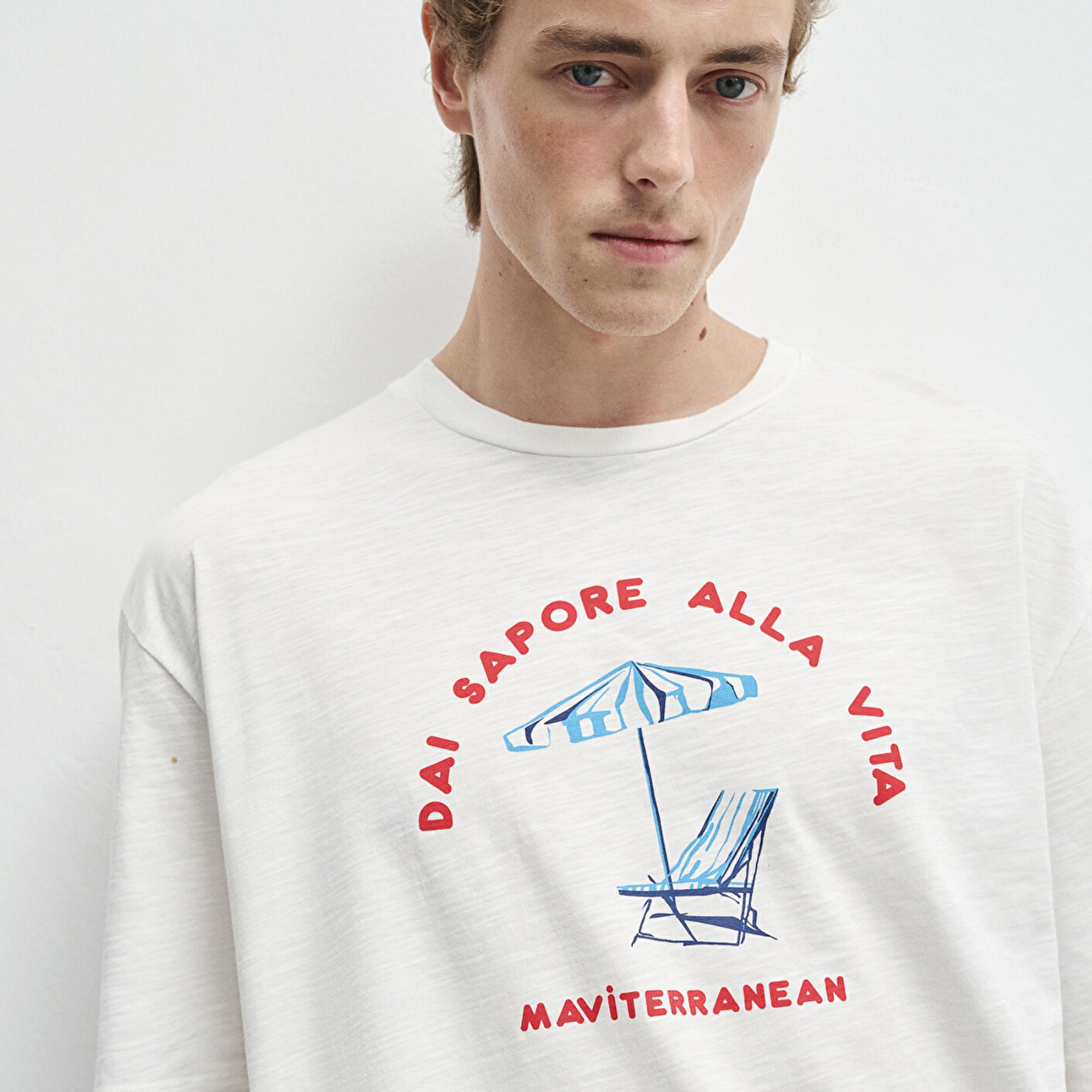 Mavi Baskılı Beyaz Tişört Relaxed Fit / Rahat Kesim 0612948-70057