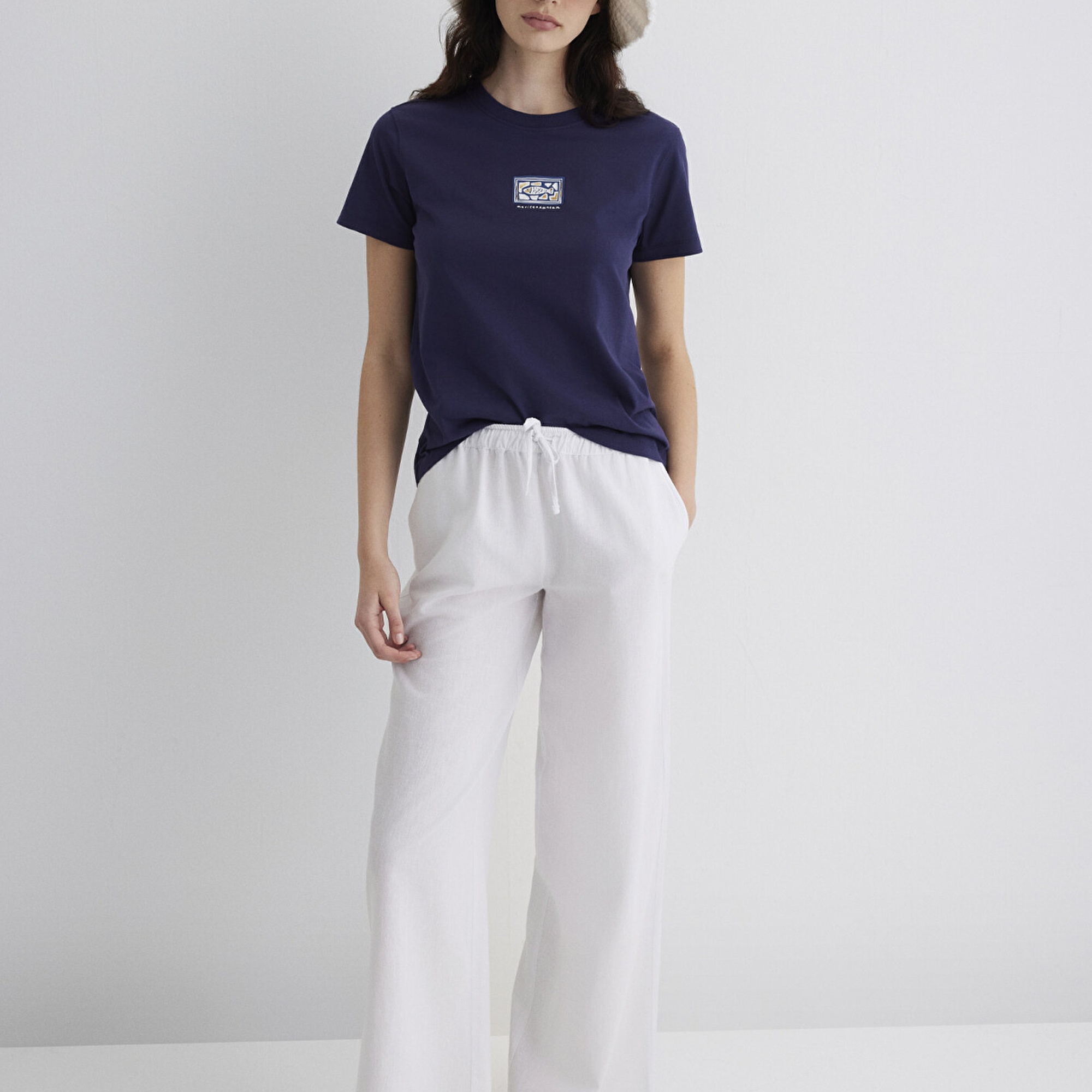 Mavi Nazar Boncuğu Baskılı Lacivert Tişört Regular Fit / Normal Kesim 1613442-70495