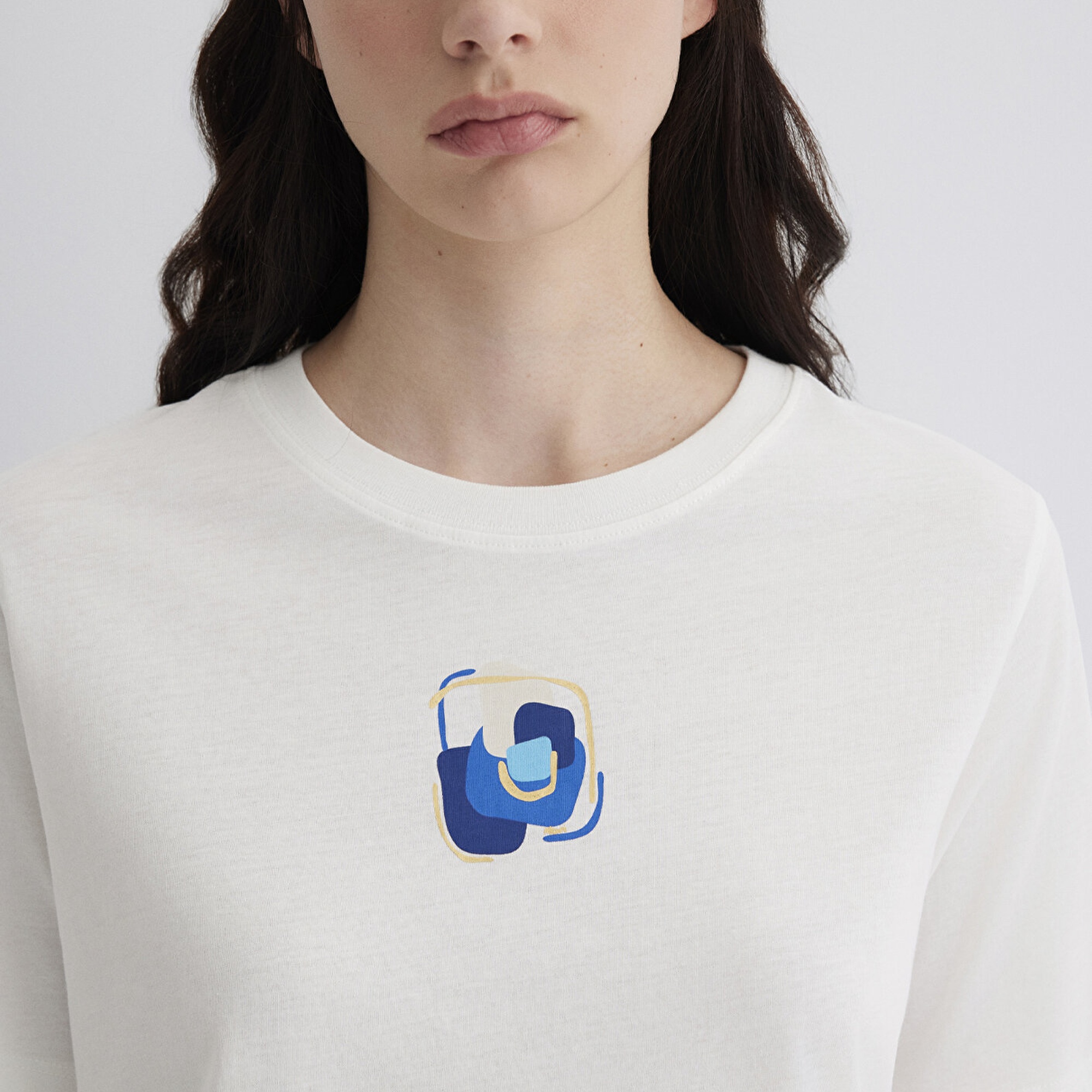 Mavi Nazar Boncuğu Baskılı Beyaz Tişört Regular Fit / Normal Kesim 1613444-70057