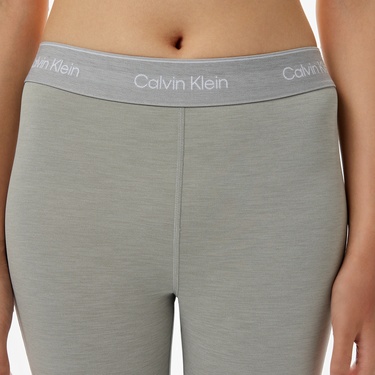  Calvin Klein 7/8 Kadın Gri Tayt