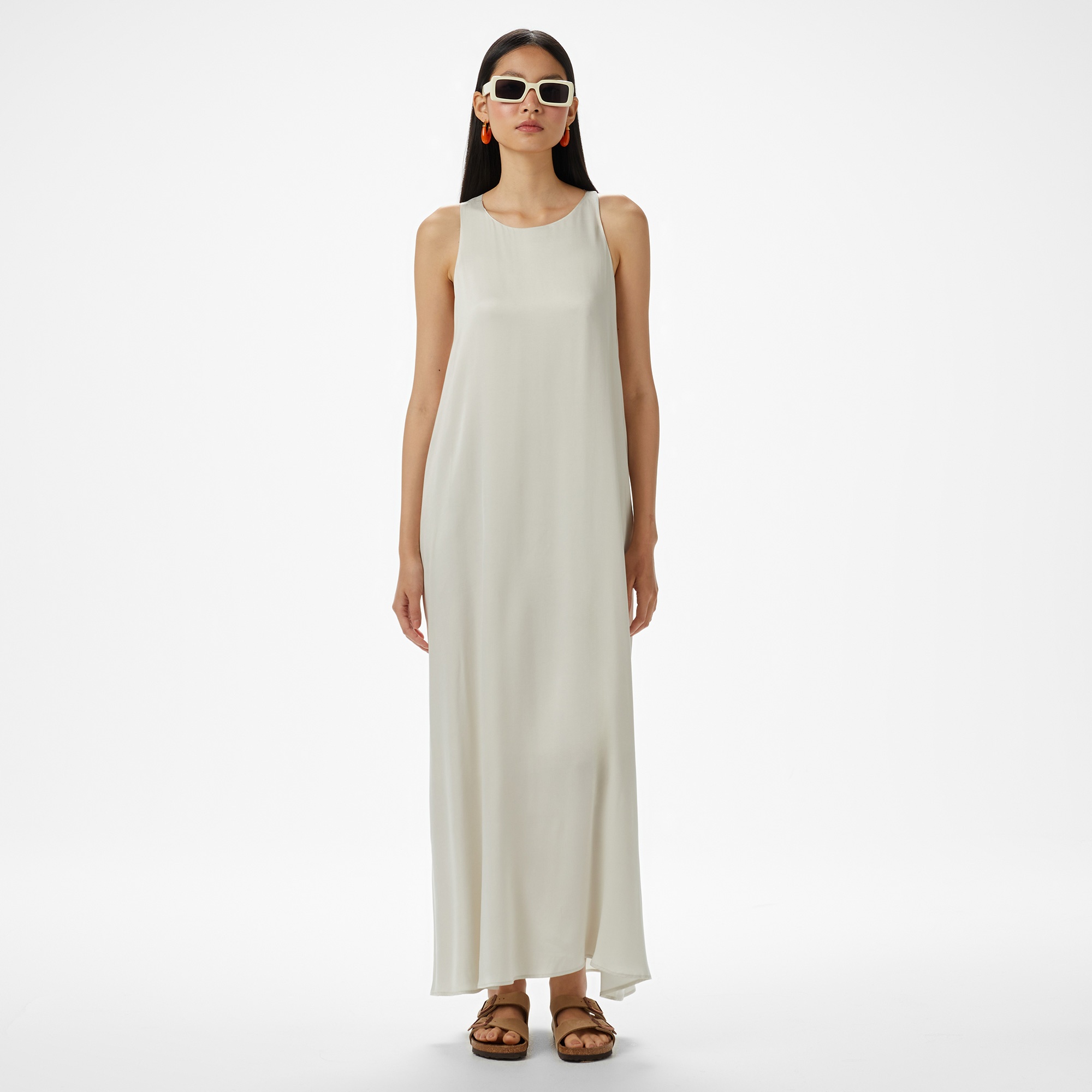 Brooks Brothers Arkası Metal Tokalı Maxi Boy Cupro Kadın Bej Elbise