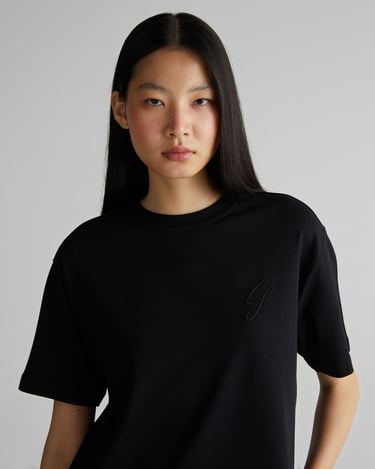  GANT Kadın Siyah Bisiklet Yaka Logolu T-Shirt