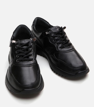  Kadın Deri Siyah Spor Ayakkabı