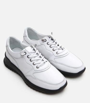  Kadın Deri Beyaz Spor Ayakkabı