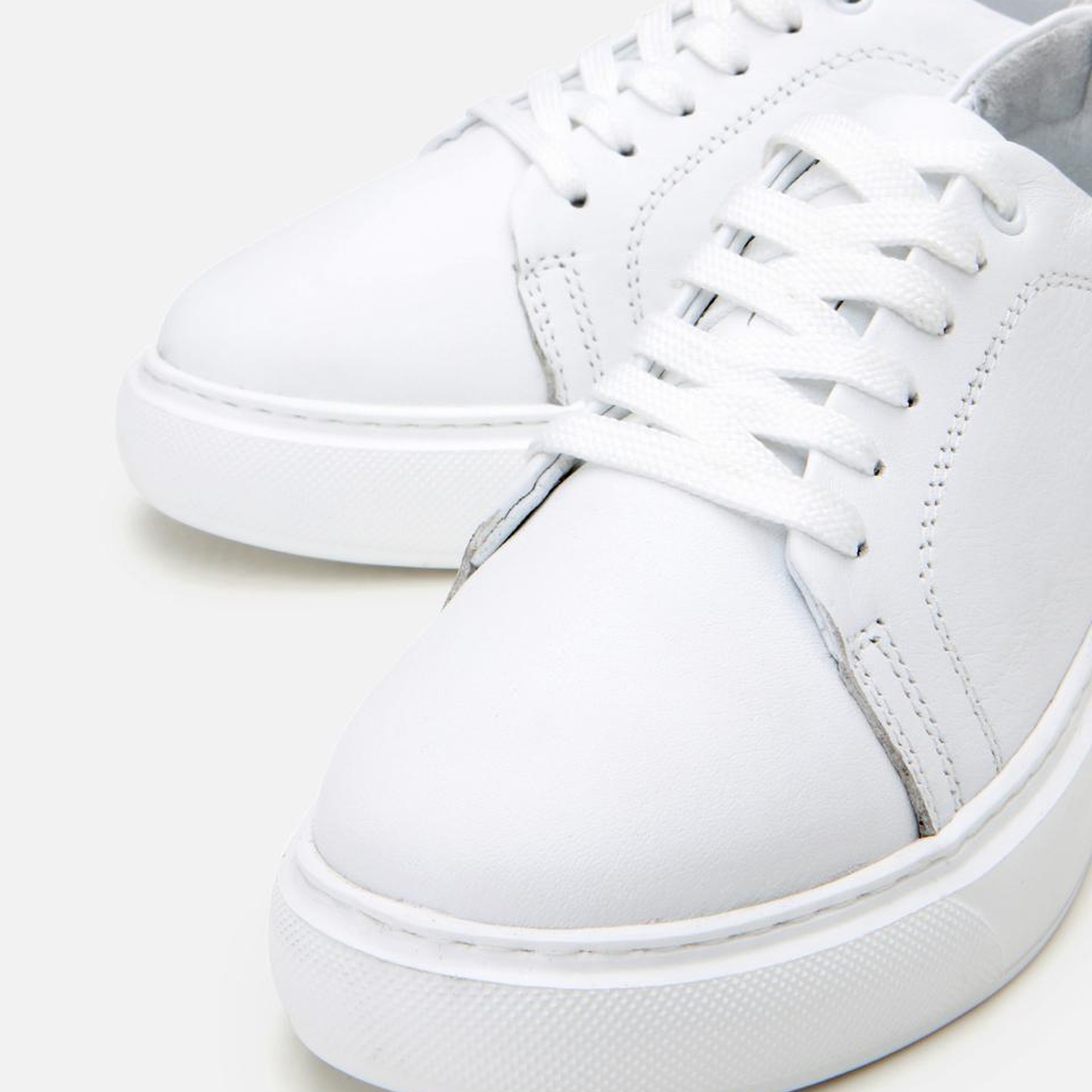 Kadın Deri Beyaz Kalın Tabanlı Spor Ayakkabı