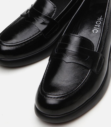  Kadın Deri Siyah Loafer