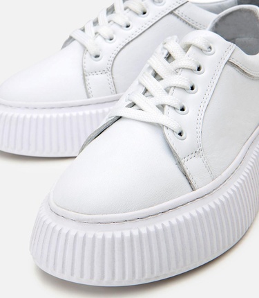  Kadın Deri Beyaz Kalın Tabanlı Spor Ayakkabı