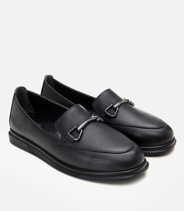  Kadın Deri Siyah Tokalı Günlük Loafer