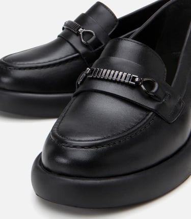  Kadın Deri Siyah Tokalı Şık Klasik Loafer